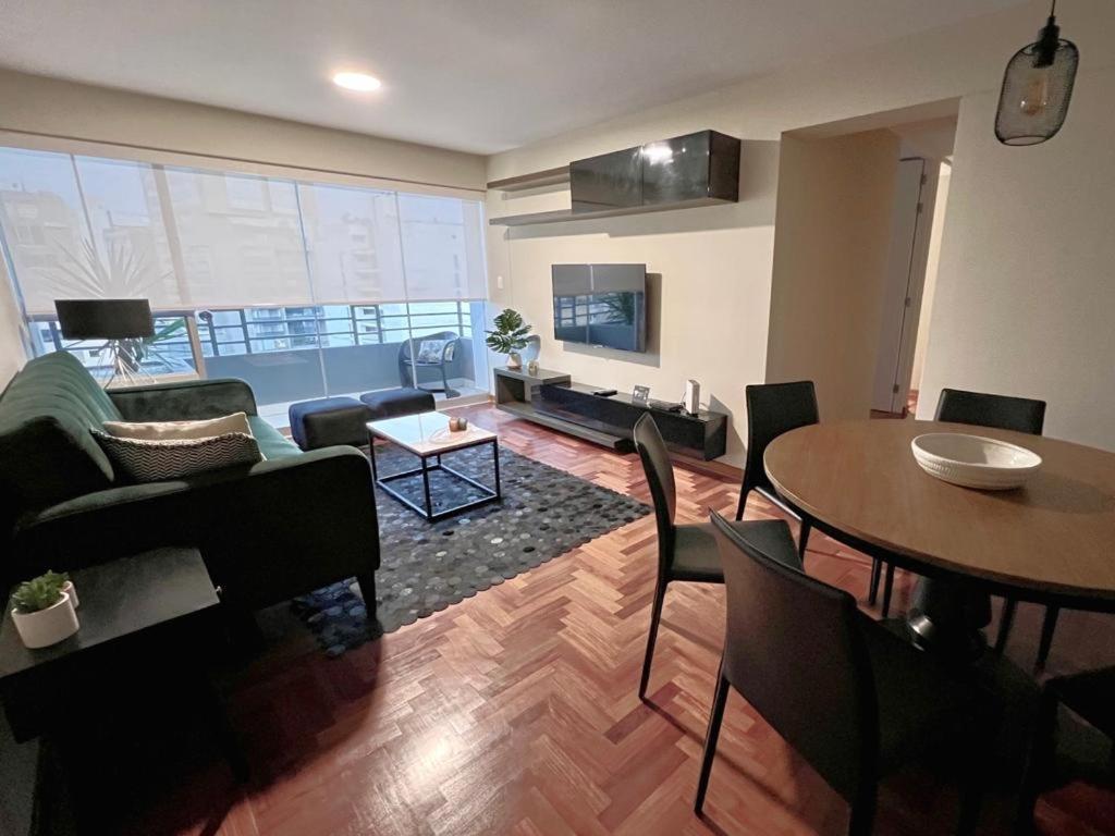 Mla Apartments - Alcanfores Lima Dış mekan fotoğraf